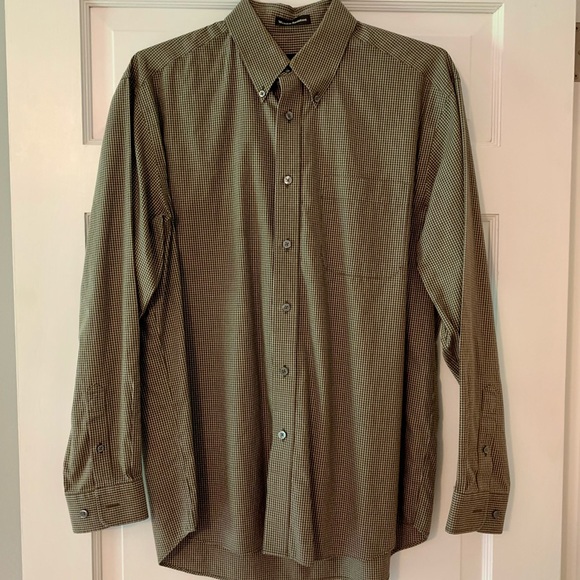 Eddie Bauer Wrinkle Resistant Dress Shirt - Picture 1 of 6